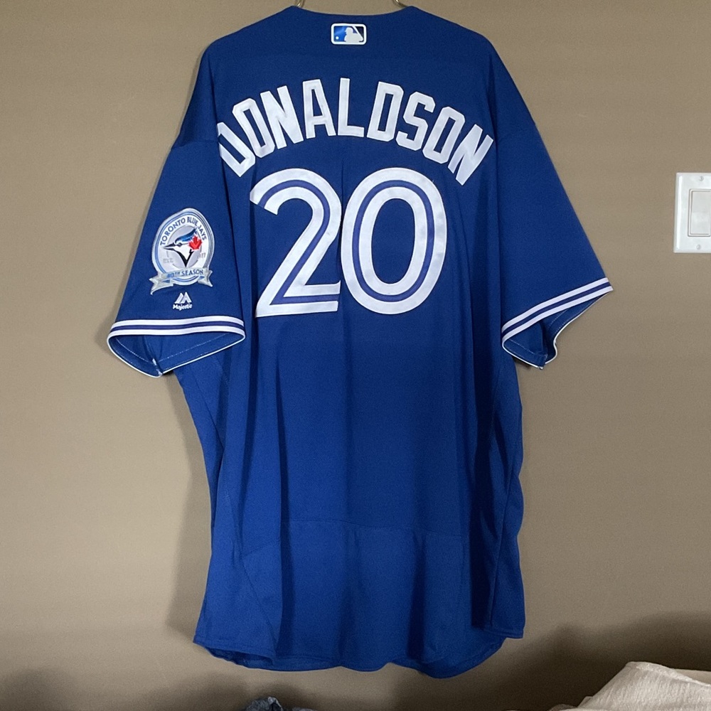 ***Toronto Blue Jays  hat & AUTHENTIC Donaldson jersey 2015 postseason Majestic